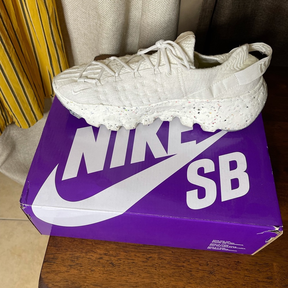 Nike SB Nyjah free 2.0 Men’s size 9.5 & Woman’s size 11
